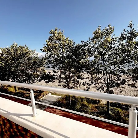 Front Terrace * Vlore