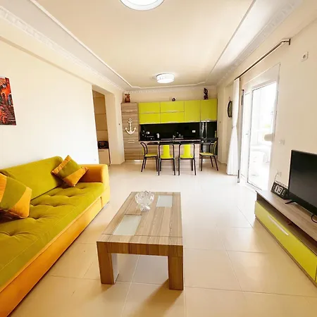 Front Terrace Vlorë